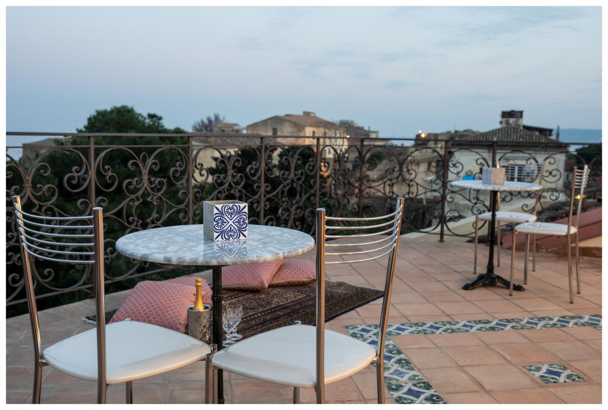 Boutique - Lodge & Suites Crotone Exterior photo