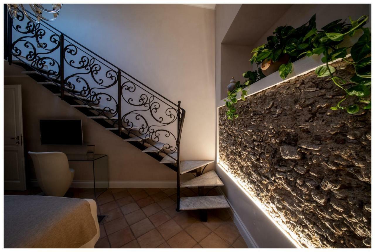 Boutique - Lodge & Suites Crotone Exterior photo