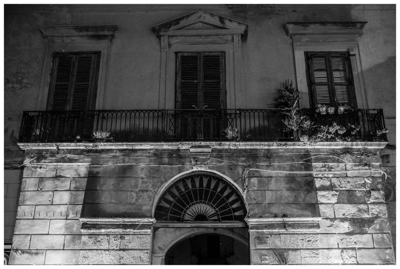 Boutique - Lodge & Suites Crotone Exterior photo