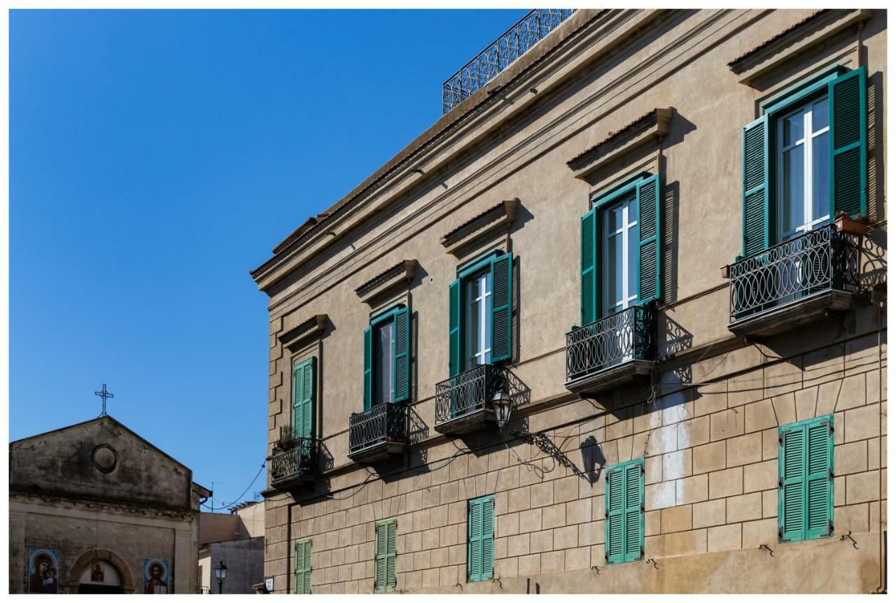 Boutique - Lodge & Suites Crotone Exterior photo